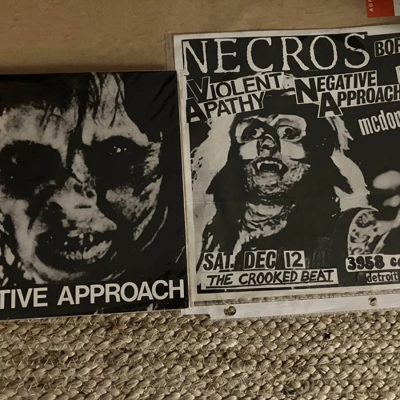 Negative Approach – Self-Titled 7″ EP (The Linda Blair EP) Touch and Go Records · 7″ · 45 RPM · 1982 Original 1st Pressing · Black & White Labels · 1,000 Copies